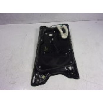 ELEVALUNAS DELANTERO DERECHO 