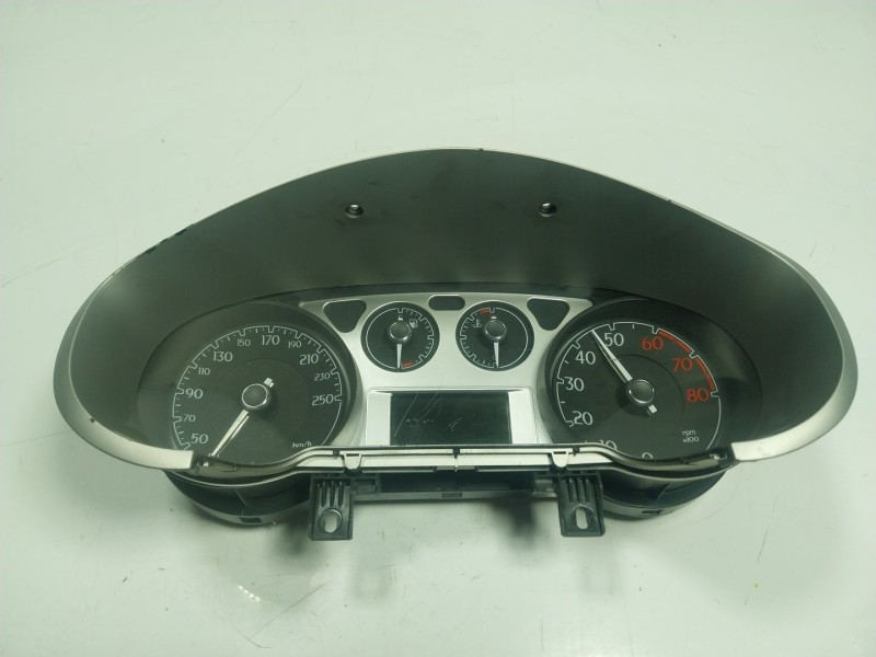 Recambio de cuadro instrumentos para lancia delta iii (844_) 1.4 (844.axa1a) referencia OEM IAM  5080401 