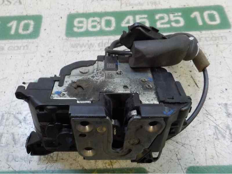 Recambio de cerradura puerta trasera derecha para renault scenic iii 1.5 dci diesel referencia OEM IAM 825020033R 825020333R 