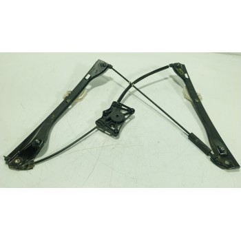 ELEVALUNAS DELANTERO DERECHO 6V0837462B 