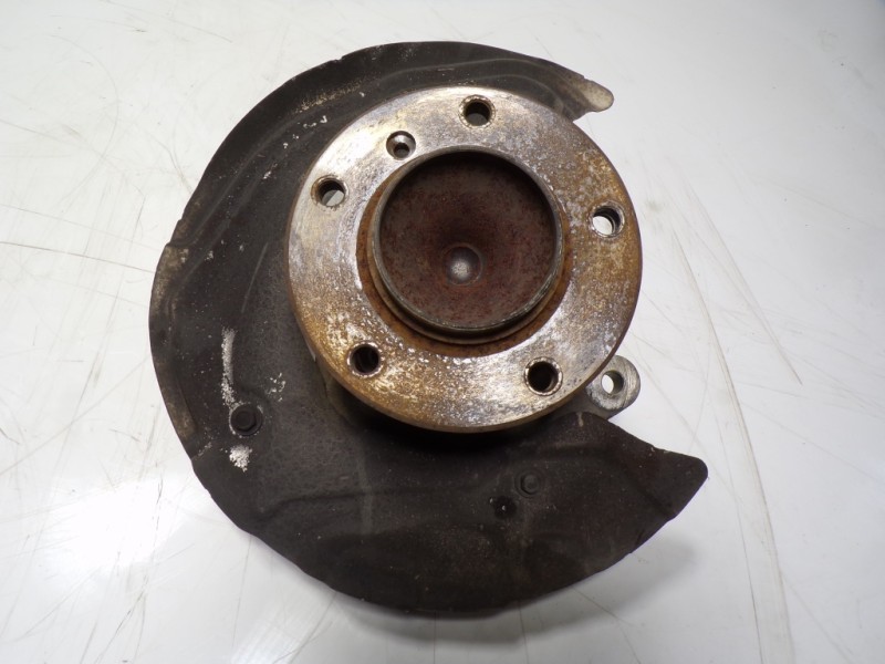 Recambio de mangueta delantera izquierda para bmw serie 3 berlina (e90) 2.0 16v diesel cat referencia OEM IAM 31216793923  