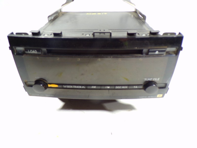 Recambio de sistema audio / radio cd para toyota prius (nhw20) 1.5 cat referencia OEM IAM 8612047230 86120472301 ELPK000874EW