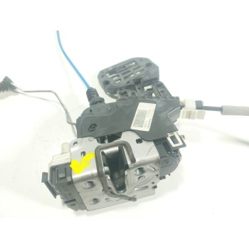 CERRADURA PUERTA DELANTERA IZQUIERDA A1667200135 A1667200135 