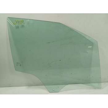 CRISTAL PUERTA DELANTERO DERECHO YQ00038780 
