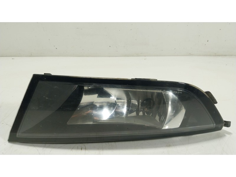 Recambio de faro antiniebla izquierdo para skoda fabia iii station wagon (nj5) 1.0 tsi referencia OEM IAM 6V0941699A 6V0941699A 