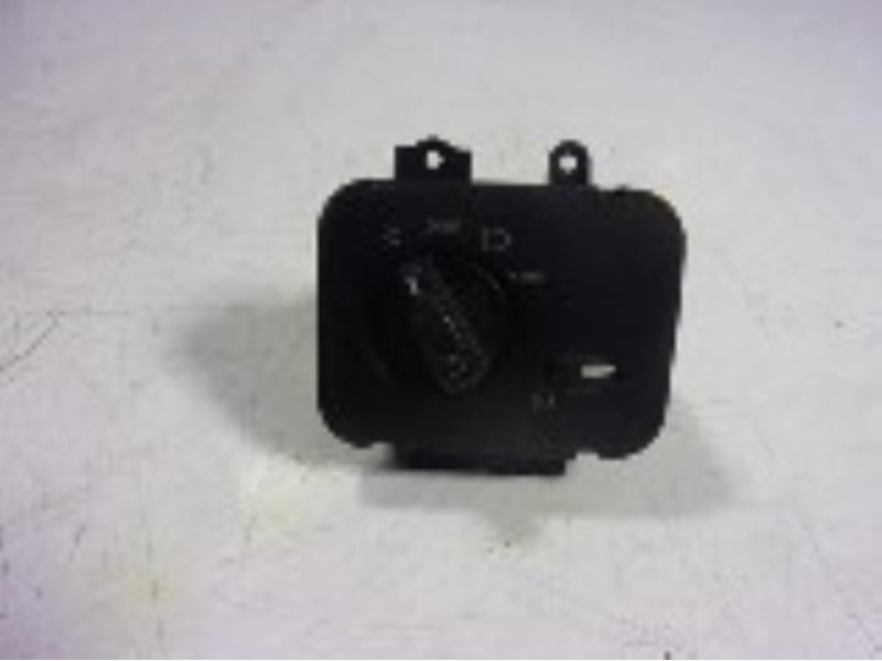 Recambio de mando luces para land rover range rover sport 2.7 td v6 cat referencia OEM IAM   