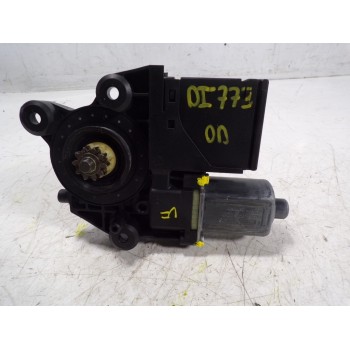 MOTOR ELEVALUNAS DELANTERO DERECHO 807301396R 807301396R 