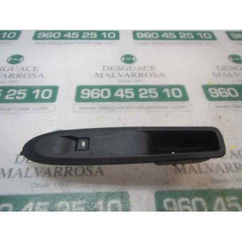 MANDO ELEVALUNAS DELANTERO DERECHO 6490JY 