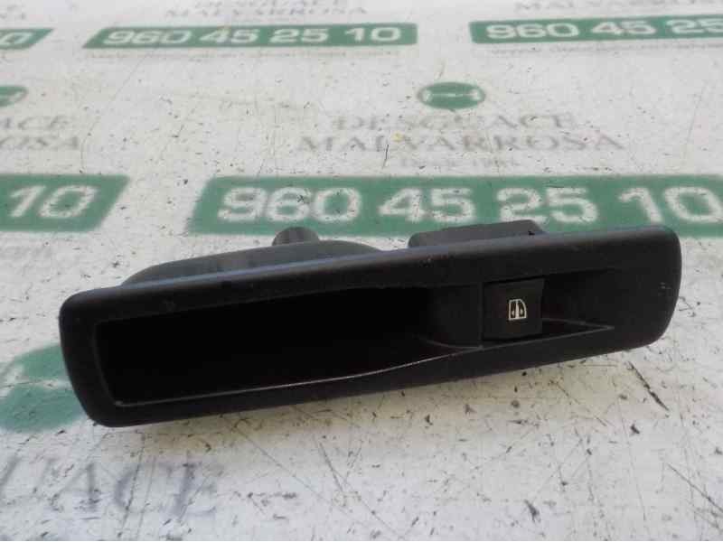 Recambio de mando elevalunas trasero izquierdo para renault scenic iii 1.5 dci diesel referencia OEM IAM 254010003R  