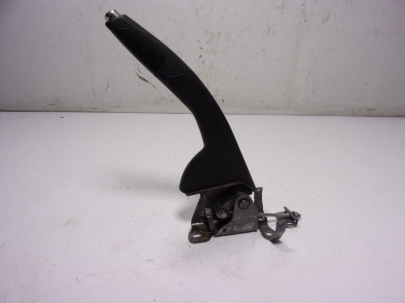 Recambio de palanca freno de mano para renault clio iv 1.5 dci diesel fap referencia OEM IAM 360106115R  