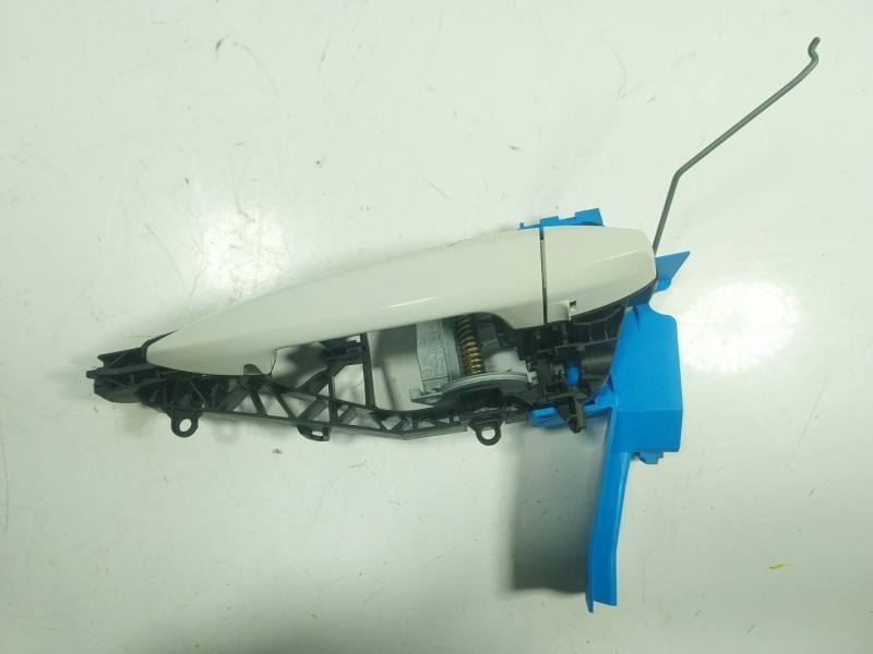 Recambio de maneta exterior delantera izquierda para bmw x2 (f39) xdrive 20 i referencia OEM IAM 51217433843  
