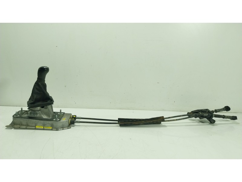 Recambio de palanca cambio para skoda fabia iii station wagon (nj5) 1.0 tsi referencia OEM IAM 6Q0711050B 6Q0711061E 