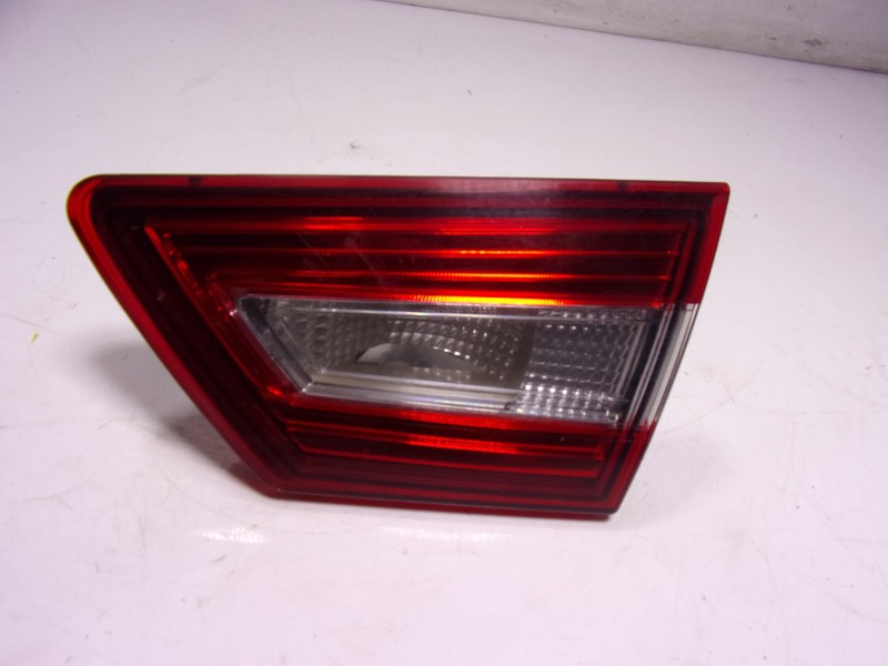 Recambio de piloto trasero derecho interior para renault clio iv 1.5 dci diesel fap referencia OEM IAM 265505796R  