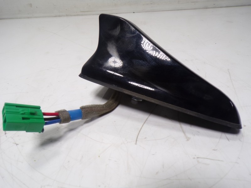 Recambio de antena para kia rio (yb) 1.0 tgdi cat referencia OEM IAM 96210H8010 96210H8010 