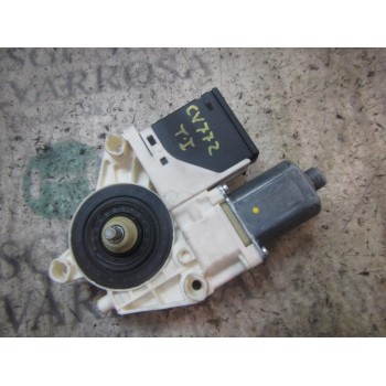 MOTOR ELEVALUNAS TRASERO IZQUIERDO 827310185R 827310002R 0130822330