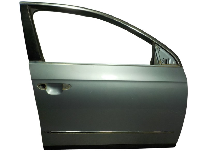 Recambio de puerta delantera derecha para volkswagen passat berlina (3c2) 2.0 16v fsi referencia OEM IAM 3C4831056J  