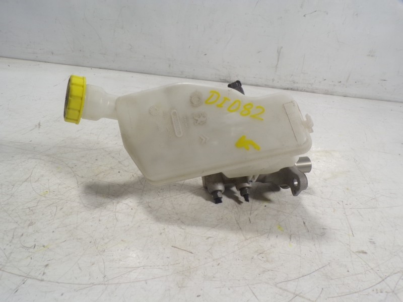 Recambio de bomba freno para citroën c3 1.2 puretech bivalent. gasolina / gpl referencia OEM IAM 4601R7  
