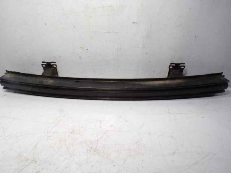 Recambio de refuerzo paragolpes delantero para land rover range rover sport 2.7 td v6 cat referencia OEM IAM   