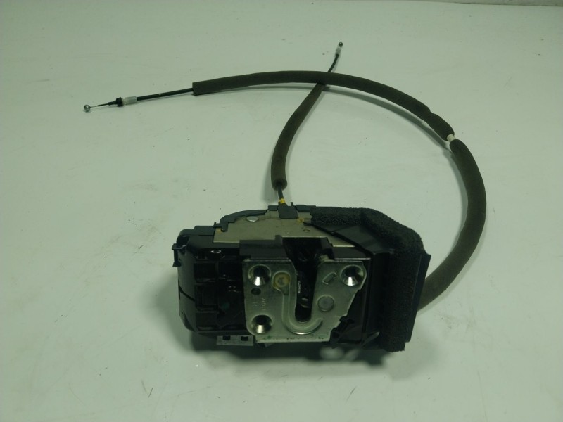 Recambio de cerradura puerta delantera derecha para renault kadjar (ha_, hl_) 1.5 dci 110 (hla3) referencia OEM IAM 805004EA2A  