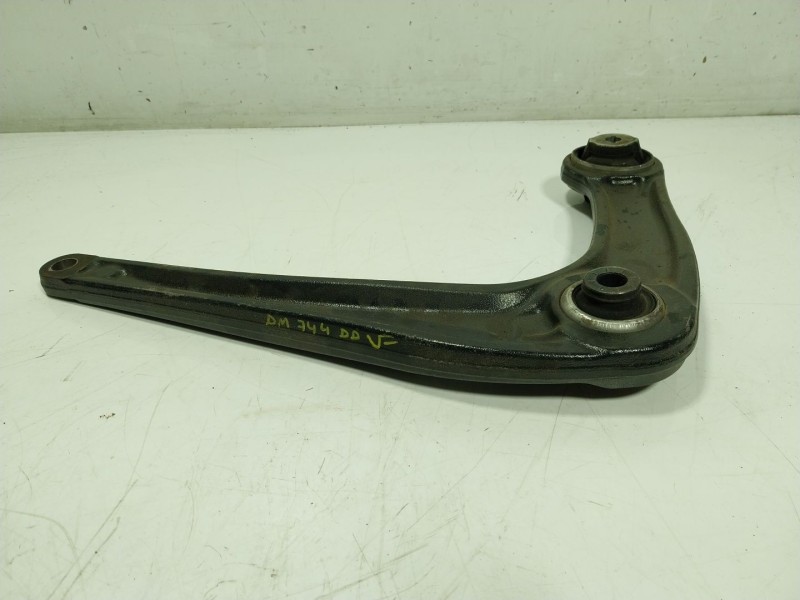 Recambio de brazo suspension inferior delantero derecho para peugeot traveller autobús (v_) 1.5 bluehdi 120 referencia OEM IAM  