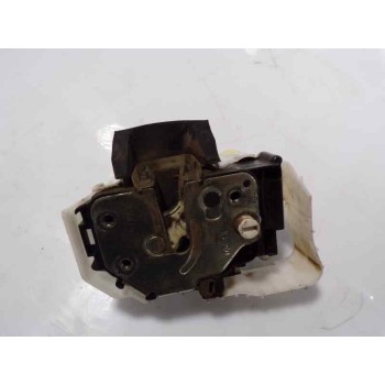 CERRADURA PUERTA LATERAL IZQUIERDA 