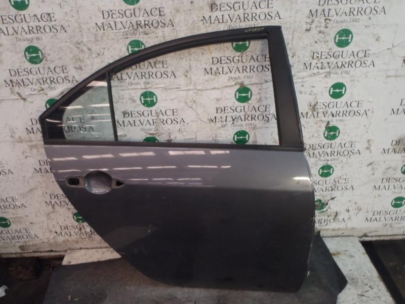 Recambio de puerta trasera derecha para nissan primera berlina (p12) acenta referencia OEM IAM   