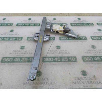 ELEVALUNAS DELANTERO IZQUIERDO A9067200046 A0068205442 