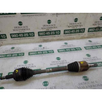 TRANSMISION IZQUIERDA 391016204R 8200847584 