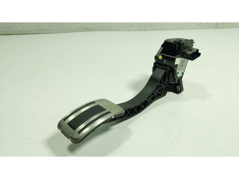 Recambio de potenciometro pedal para opel astra l (ov5) 1.6 plug-in-hybrid (f3dgzt) referencia OEM IAM 9674829180  9674829180