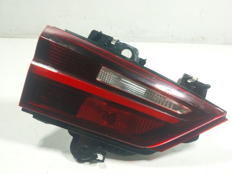 Recambio de piloto trasero izquierdo interior para bmw x2 (f39) xdrive 20 i referencia OEM IAM 63219881159 F03689100 