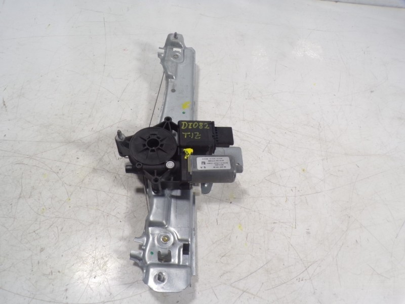 Recambio de elevalunas trasero izquierdo para citroën c3 1.2 puretech bivalent. gasolina / gpl referencia OEM IAM 9813093080 982