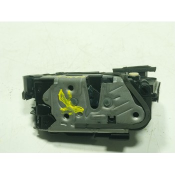 CERRADURA PUERTA TRASERA DERECHA 5TA839016P 5TA839016P 