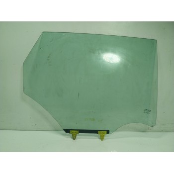 CRISTAL PUERTA TRASERO DERECHO 823003195R 