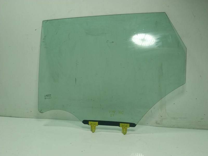 Recambio de cristal puerta trasero izquierdo para renault kadjar (ha_, hl_) 1.5 dci 110 (hla3) referencia OEM IAM 823011773R  