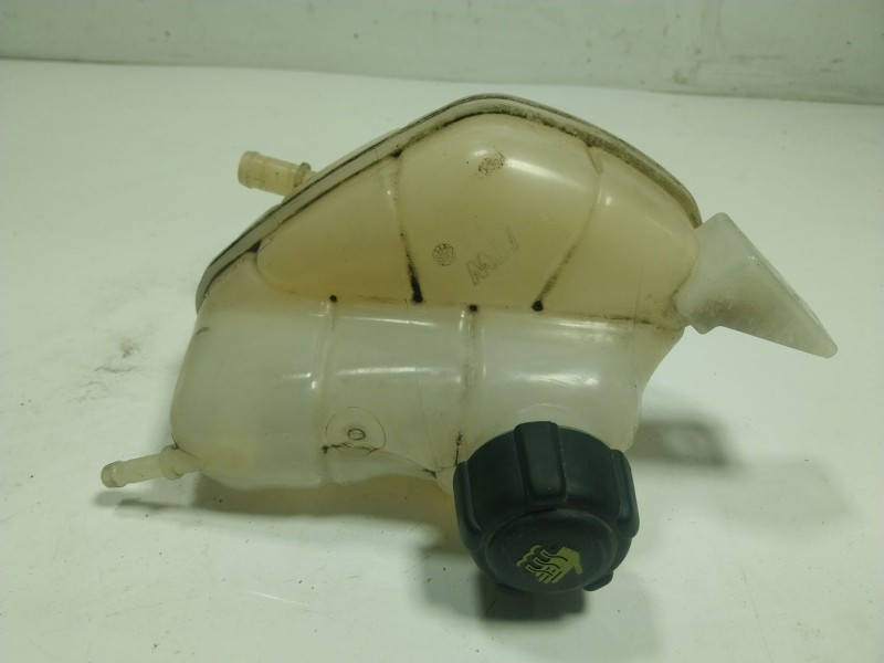 Recambio de deposito expansion para renault kadjar (ha_, hl_) 1.5 dci 110 (hla3) referencia OEM IAM 217114EA0A  