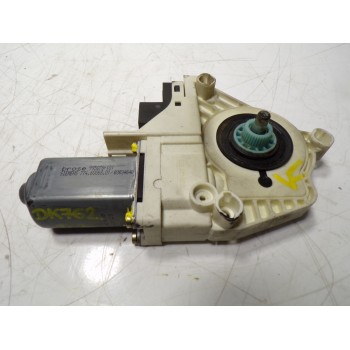 MOTOR ELEVALUNAS DELANTERO IZQUIERDO 4F0959801B 4F0959801B 