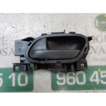 MANETA INTERIOR DELANTERA IZQUIERDA 