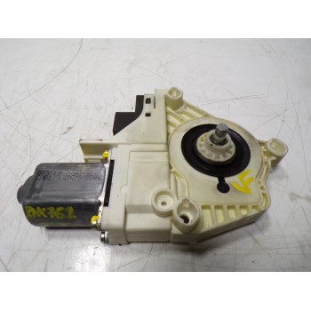 MOTOR ELEVALUNAS TRASERO IZQUIERDO 4F0959801A 4F0959801A 