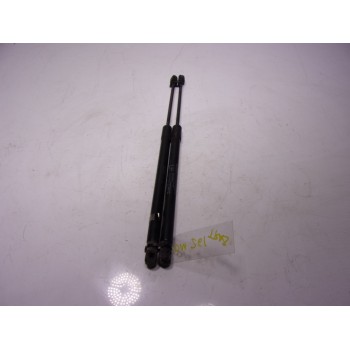 AMORTIGUADORES MALETERO / PORTON 817802Y000 817802Y000 817702Y000