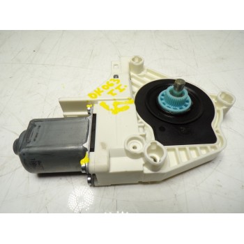 MOTOR ELEVALUNAS TRASERO IZQUIERDO 8K0959811A 8K0959811A 12440250296