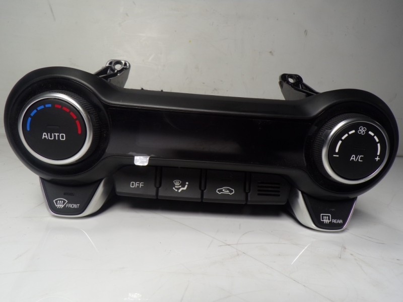 Recambio de mando climatizador para kia rio (yb) 1.0 tgdi cat referencia OEM IAM 97250H8420SA1 97250H8420 97250H8420
