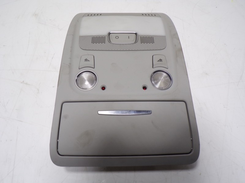 Recambio de piloto interior para audi a4 ber. (b8) 2.0 16v tdi referencia OEM IAM 8T0947140ET1 8T0947135F 