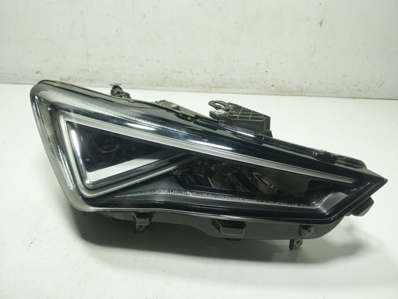 Recambio de faro derecho para seat leon sportstourer (kl8) fr referencia OEM IAM 5FC941774 5FC941008G 