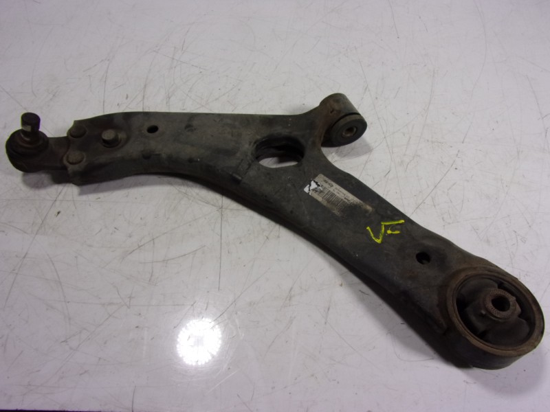 Recambio de brazo suspension inferior delantero izquierdo para hyundai ix35 1.7 crdi cat referencia OEM IAM 545002Y002  