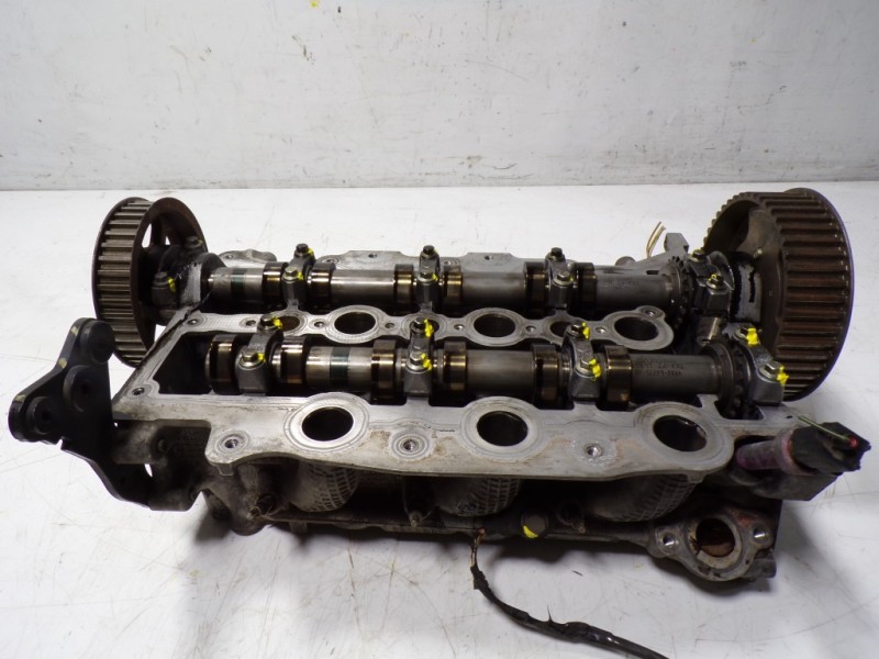 Recambio de culata para land rover range rover sport 2.7 td v6 cat referencia OEM IAM  4R8Q6C064 