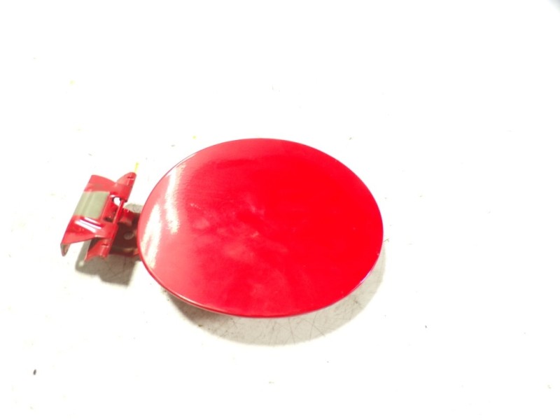 Recambio de tapa combustible para mazda 2 lim. (de) 1.4 diesel cat referencia OEM IAM D65142410C  