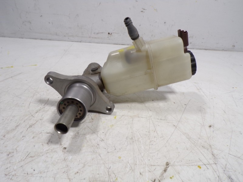 Recambio de bomba freno para peugeot 508 2.0 blue-hdi fap referencia OEM IAM 4601Y7 9646980980 03350885121