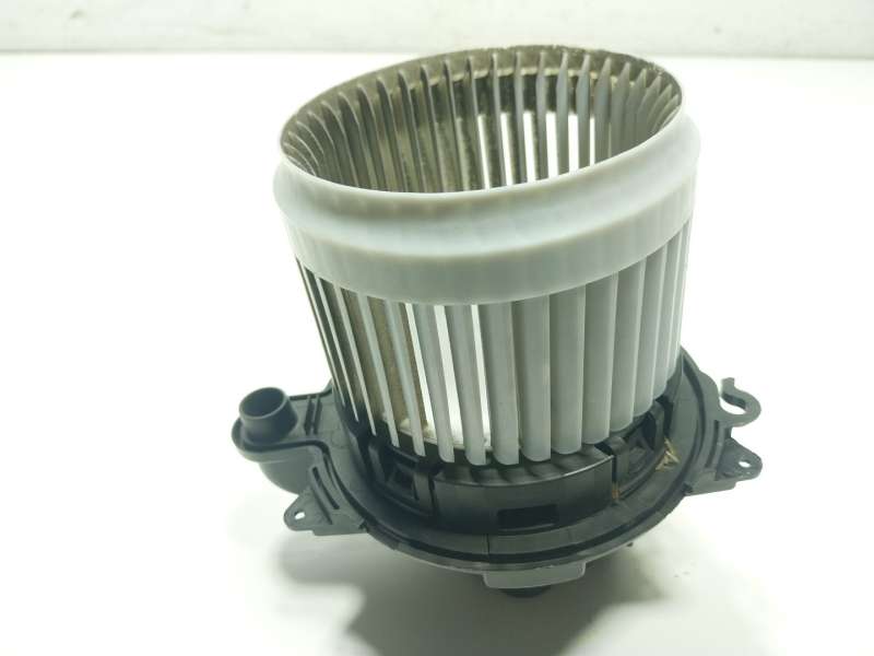 Recambio de motor calefaccion para renault express furgoneta/monovolumen 1.5 blue dci 95 (f6ab) referencia OEM IAM 272107302R  
