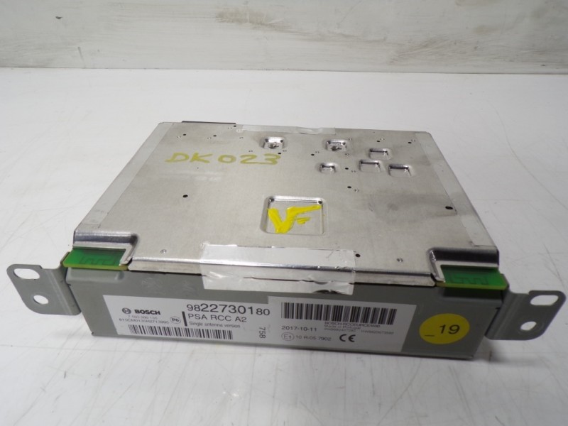 Recambio de sistema audio / radio cd para peugeot 308 sw 1.6 blue-hdi fap referencia OEM IAM 1623351680 9822730180 