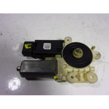 MOTOR ELEVALUNAS TRASERO IZQUIERDO 